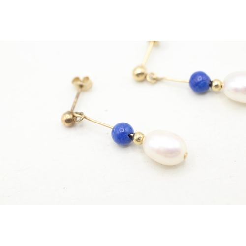 228 - 14ct gold cultured pearl and lapis lazuli drop earrings with 9ct backs (1.3g)