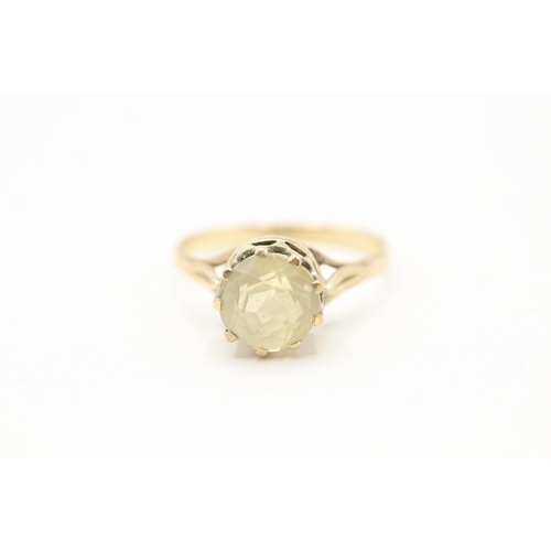 231 - 9ct gold vintage citrine dress ring (1.9g) Size O