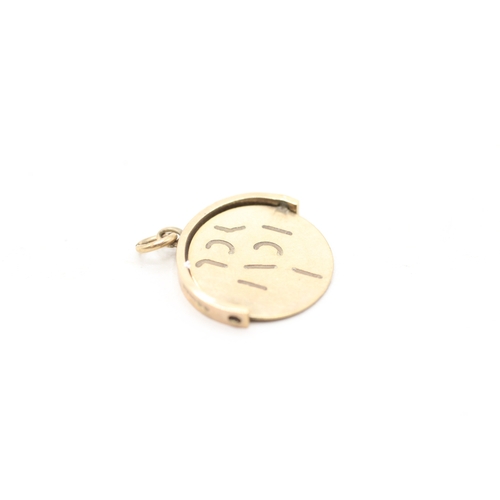 232 - 9ct gold I love you spinner charm (0.8g)