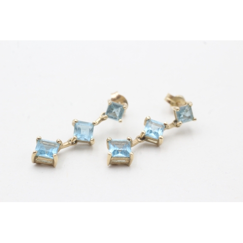 243 - 9ct gold topaz drop earrings (1.9g)