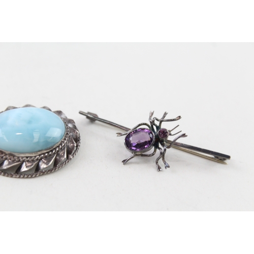 293 - Collection of Sterling Silver Gemstone Brooches inc. Larimar, Amethyst x 3 21g