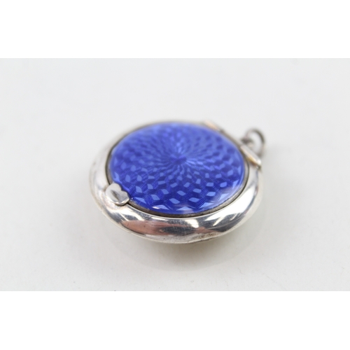 312 - 1920s Sterling Silver Blue Enamel Compact Pendant 11g