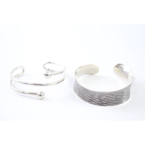 345 - Collection of Sterling Silver Bangles inc. Textured, Cuff, Modernist x 2 43g