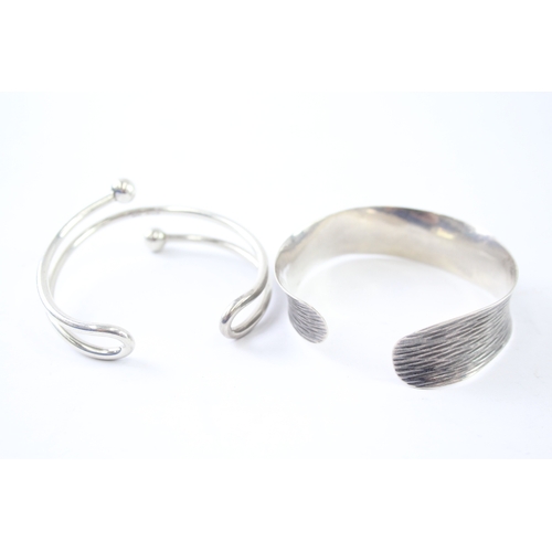 345 - Collection of Sterling Silver Bangles inc. Textured, Cuff, Modernist x 2 43g