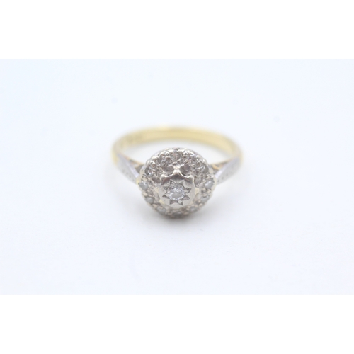 5 - 18ct gold diamond cluster ring (3.4g) Size J