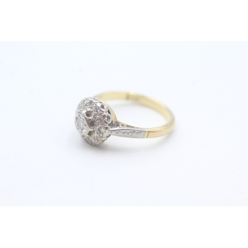 5 - 18ct gold diamond cluster ring (3.4g) Size J