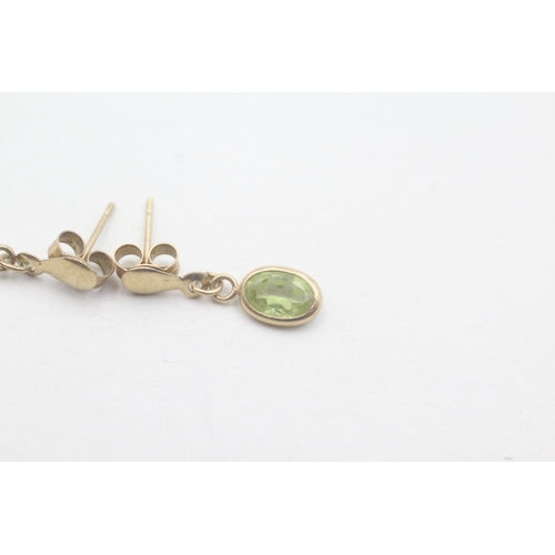 58 - 9ct gold and peridot drop stud earrings (0.6g)