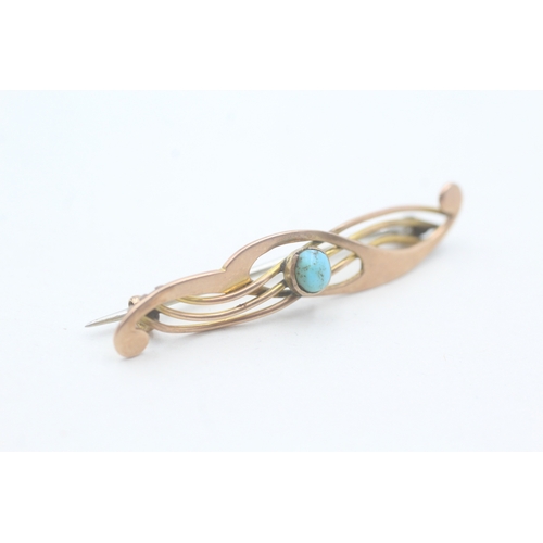 60 - 9ct gold and turquoise brooch (1.9g)