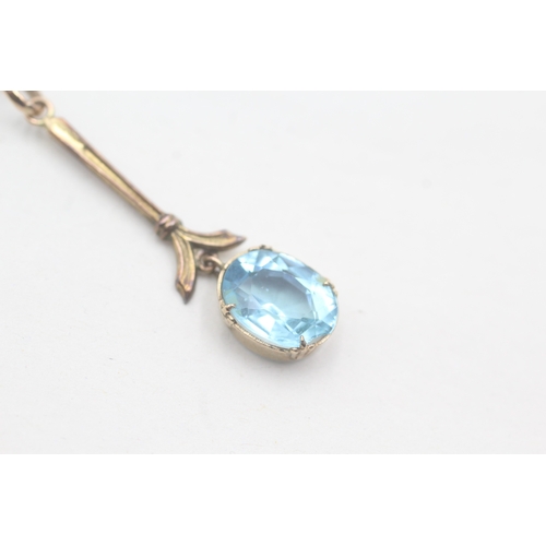 62 - 9ct gold and paste set pendant on chain (2.9g)