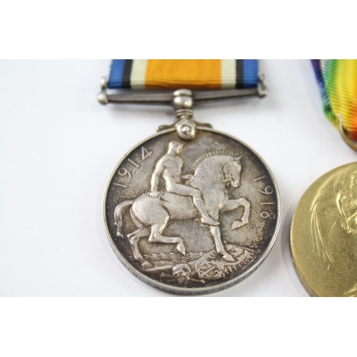 393 - WW1 Medal Pair S-16495 Pte R. B Speedie R Highlanders x 2