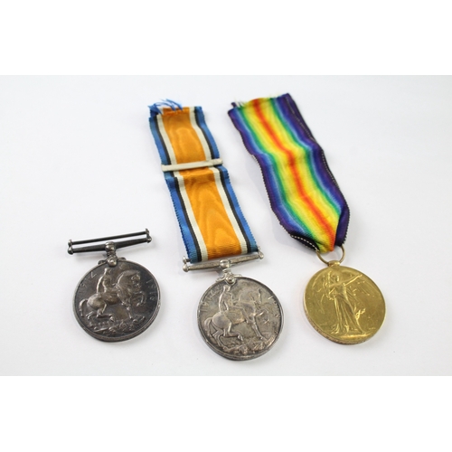 397 - WW1 War & Victory Medals Inc Officers, War Lieut C. Carver & Pte L Walker Etc x3