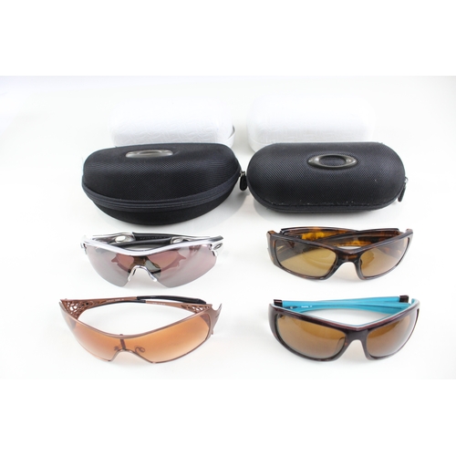 415 - Collection of Designer Oakley Sunglasses Inc Cases  x 4