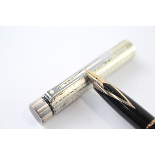 473 - Vintage Sheaffer Targa .925 Sterling Silver Cased Fountain Pen w/ 14ct Gold Nib