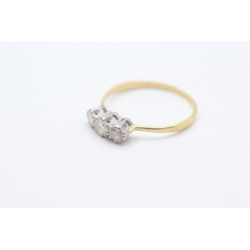 227 - 18ct gold diamond & cubic zirconia trilogy ring (1.7g)