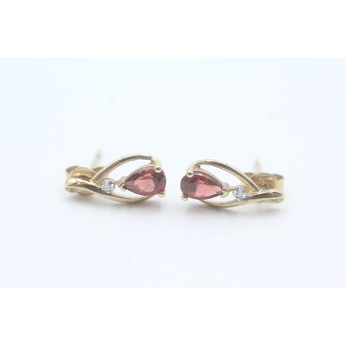 250 - 9ct gold garnet and diamond drop stud earrings (1.2g)