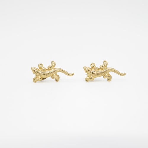 92 - 9ct gold gecko stud earring (0.4g)