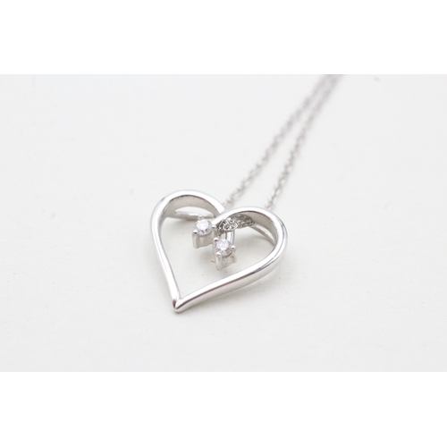 30 - 14ct white gold diamond heart pendant necklace (2g)