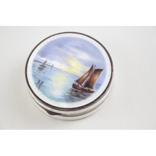 366 - .925 sterling silver guilloche enamel ladies vanity compact w/ boat scene