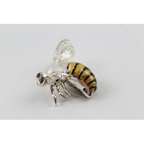 368 - 2001 Sheffield Sterling Silver & Enamel Novelty Wasp Ornament (19g)