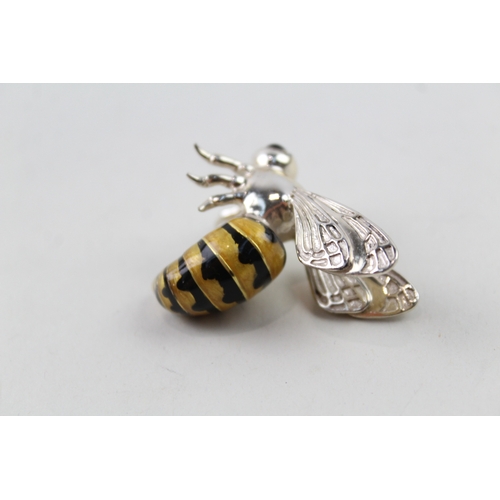 368 - 2001 Sheffield Sterling Silver & Enamel Novelty Wasp Ornament (19g)