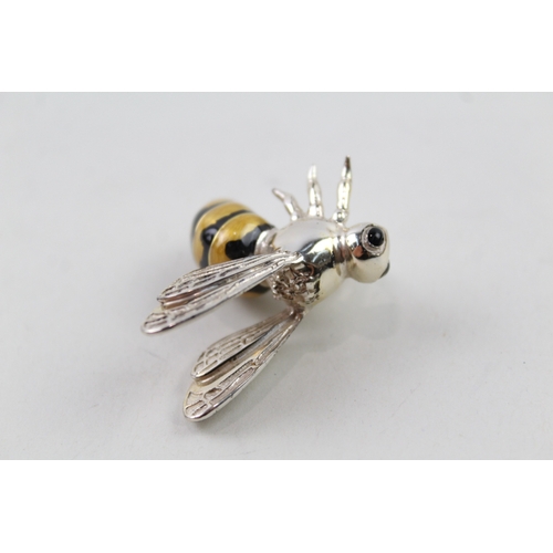 368 - 2001 Sheffield Sterling Silver & Enamel Novelty Wasp Ornament (19g)