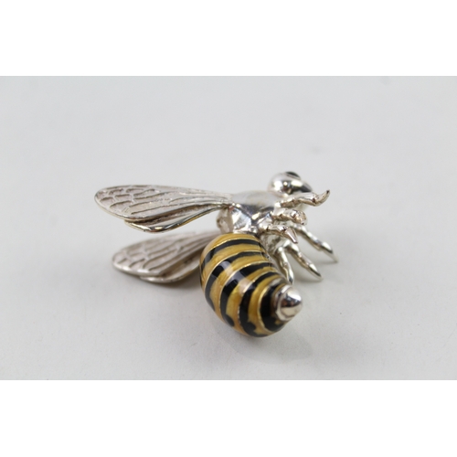 368 - 2001 Sheffield Sterling Silver & Enamel Novelty Wasp Ornament (19g)