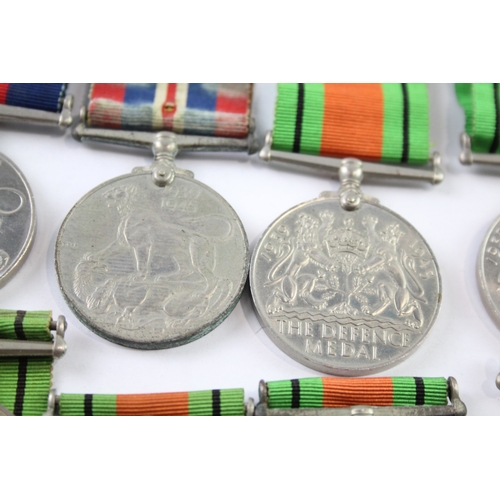 395 - WW2 Medals Inc Defence, War & 1939-45 Stars x 10