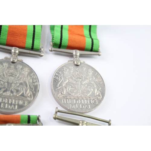 395 - WW2 Medals Inc Defence, War & 1939-45 Stars x 10