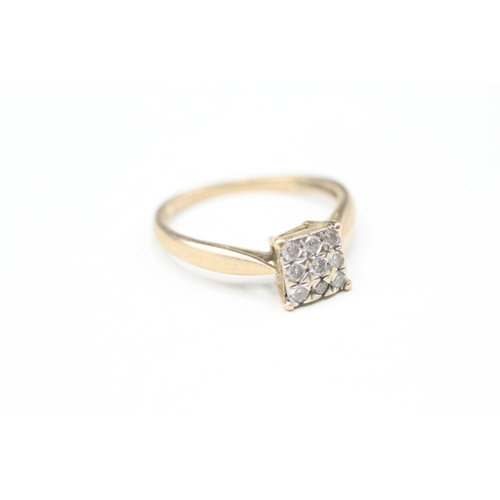 4 - 9ct gold diamond cluster ring (1.6g) AS SEEN - MISSHAPEN Size K