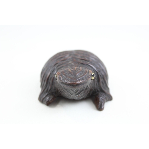 400 - Antique 19th Century Toad Snuff Box In Fruitwood w/ Glass Eyes