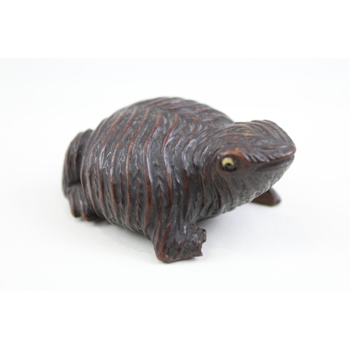 400 - Antique 19th Century Toad Snuff Box In Fruitwood w/ Glass Eyes