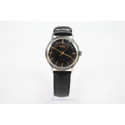 453 - Vintage Tissot Black Dial Watch Automatic WATCH RUNS