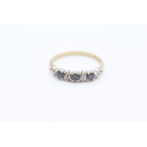 59 - 9ct gold sapphire and diamond ring (1.6g) Size N