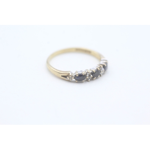 59 - 9ct gold sapphire and diamond ring (1.6g) Size N