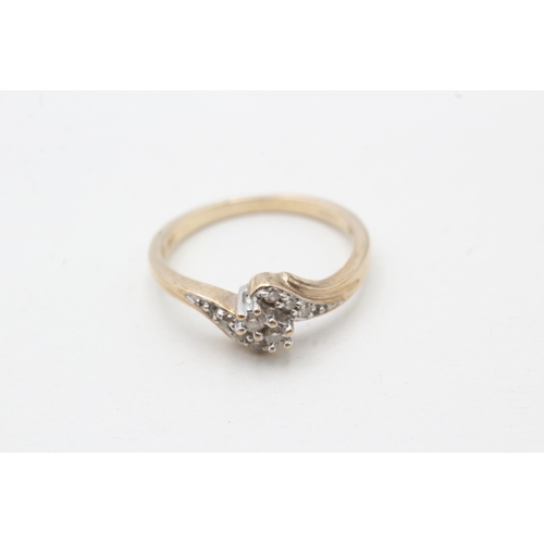 76 - 9ct gold diamond dress ring (2g) Size N