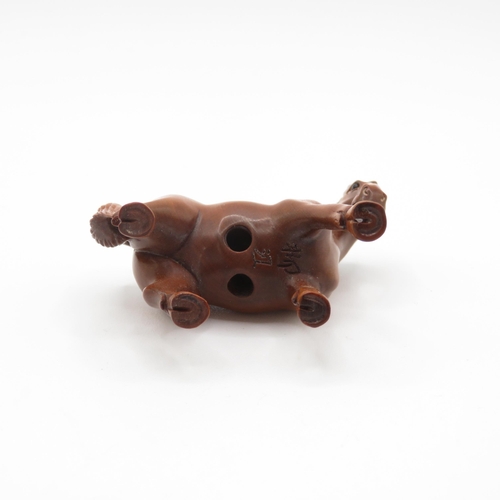 407 - Netsuke in shape of horse