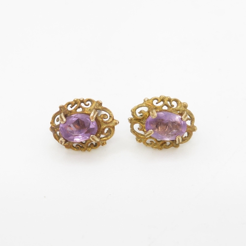 112 - 9ct gold amethyst stud earrings (1.8g)