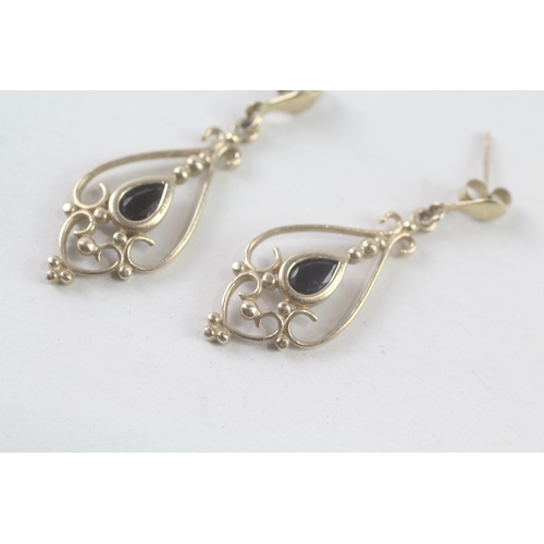 118 - 9ct gold sapphire drop earrings (2.1g)