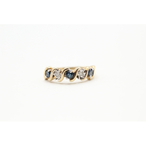 27 - 9ct gold diamond and sapphire row ring (2.8g) Size M