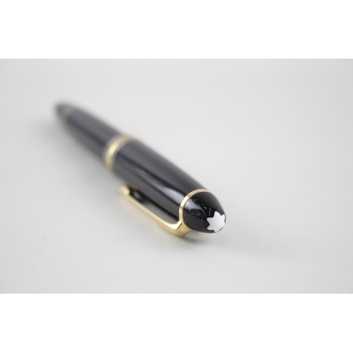 463 - Montblanc Meisterstuck 146 Black Lacquer & Gold Plate Fountain Pen w/ 14ct Nib