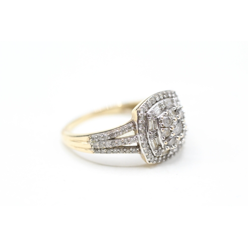 47 - 9ct gold vari-cut diamond cluster ring (3.8g) Size S