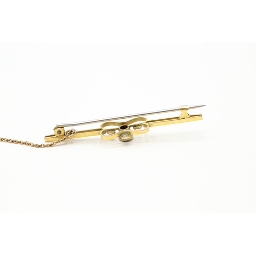 65 - 9ct gold seed pearl and garnet bar brooch (2.4g)