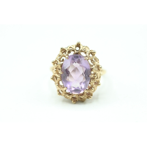 8 - 9ct gold amethyst single stone ring (3.5g) Size O