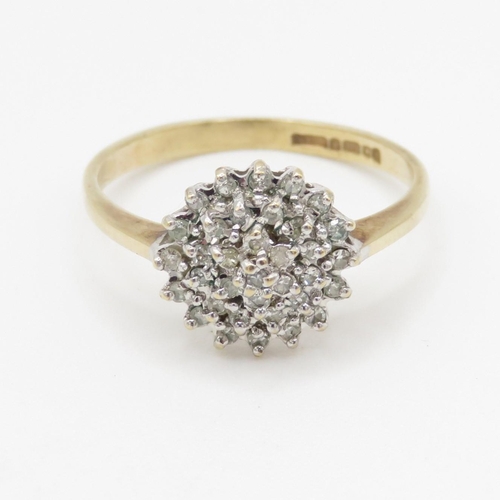 177 - 9ct gold diamond set cluster ring (2.2g)