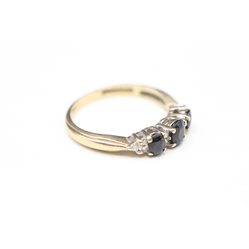 10 - 9ct gold diamond and sapphire multi stone ring (2.6g) Size P