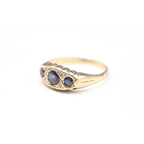 117 - 9ct gold sapphire and diamond flat setting ring (1.8g) Size R