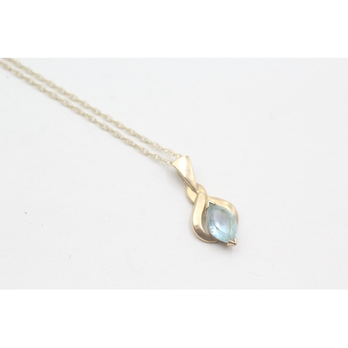 178 - 9ct gold marquise cut blue topaz set pendant necklace (1.7g)