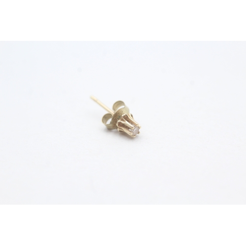 183 - 9ct gold diamond set stud earrings (0.6g)