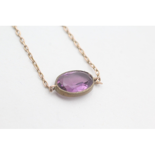 186 - 9ct gold antique purple paste set pendant necklace - base setting on pendant (2.6g)