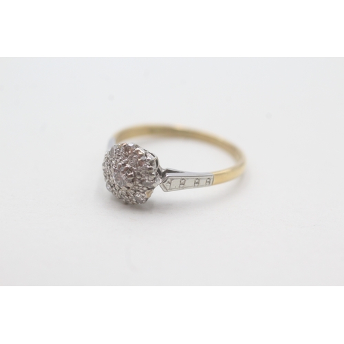 21 - 18ct gold vintage diamond cluster ring (2.4g) Size N